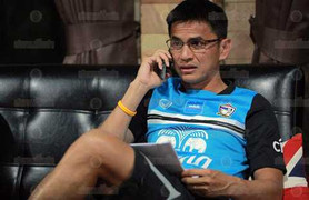 HLV Miura hết cơ hội phục hận Kiatisak ở SEA Games