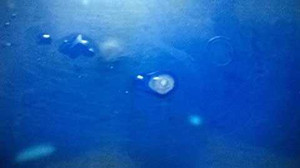 Mưa đá xuất hiện ở TP.HCM