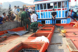 Tàu cá Việt Nam lại vừa bị tàu Trung Quốc tấn công, cướp tài sản ở Hoàng Sa