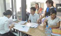 Tuyển sinh lớp 6: Nháo nhào đi xin 'xác nhận giải'