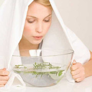 Sáng mịn da mặt với xông hơi bằng các loại lá tự nhiên