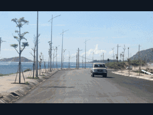 Xây dựng đường bộ ven biển qua 6 địa phương