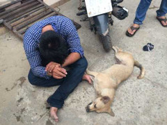 Trộm chó suýt chết sau khi đánh ngất công an, nhảy xuống sông trốn