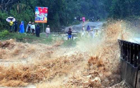 Lũ ống, lũ quét tấn công miền Bắc sau bão số 1