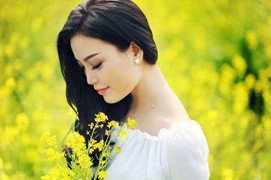 Sao mai Huyền Trang thổi hồn cho dân ca