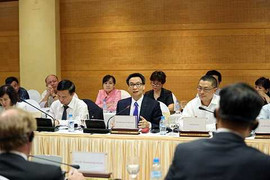 Phó thủ tướng Vũ Đức Đam chia sẻ chuyện gia đình trung lưu ăn an toàn