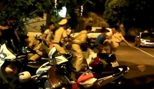 Thực hư clip ẩu đả giữa nhóm thanh niên và CSGT ở Lạng Sơn.