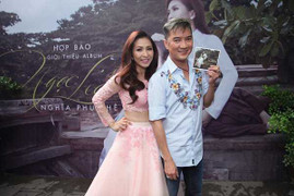 Mr Đàm móc 100 USD mua album mới của Ngọc Liên