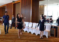 Manchester City khó tính, chưa vội chốt hợp đồng du đấu Việt Nam