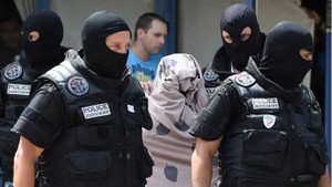 Chân dung nghi phạm khủng bố chặt đầu người ở Pháp