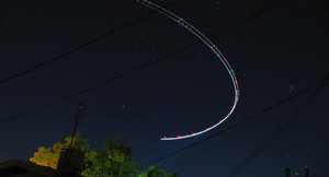 NASA bị tố giấu nhẹm bí mật về UFO