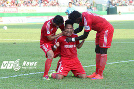 Đội bóng Công Vinh đáng sợ không chỉ với Công Phượng và đồng đội