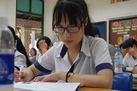Ghi nhận buổi đầu kỳ thi THPT Quốc gia 2015