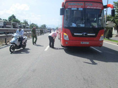 Vừa tốt nghiệp đại học, bị xe tông tử vong
