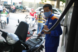 Giá xăng giảm từ 13h ngày 3/7