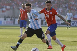 Messi bất lực, Argentina mất Cup đau đớn trên chấm phạt đền