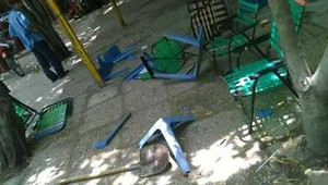 30 giang hồ Sài Gòn vác mã tấu chém cả gia đình con nợ