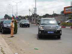 Tướng Trần Đại Quang đến viếng tang lễ gia đình bị thảm sát ở Bình Phước