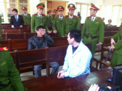 Án oan Nguyễn Thanh Chấn: Bí ẩn cuộc gọi cảnh báo 'oan chồng oan'