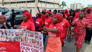 'IS châu Phi' đề nghị đổi hơn 200 nữ sinh bị bắt cóc lấy các chiến binh