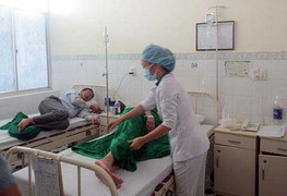 Hàng chục khách du lịch ngộ độc sau khi ăn sáng ở Đà Nẵng