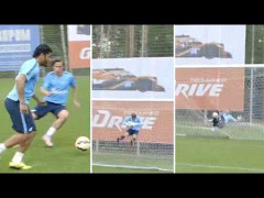 Khiếp vía với cú sút bóng ‘thần sầu’ hất bay cả thủ môn