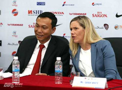 Man City sang Việt Nam: Sao cứ phải bí mật