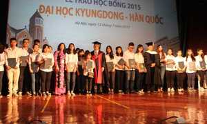 Học sinh Hà Nội nhận hơn 187 tỷ đồng học bổng Kyungdong