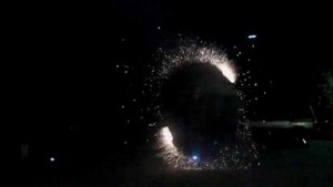 Biểu diễn pháo hoa theo phong cách lạ