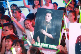 Fanclub Đàm Vĩnh Hưng 'rầm rộ ra quân' trước thềm Liveshow The Voice