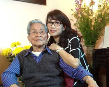 MC Mỹ Linh bàng hoàng trước sự ra đi của bố, NSND Đình Quang