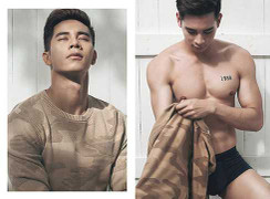 Hồ Vĩnh Khoa cởi áo khoe body 6 múi 'nghẹt thở'