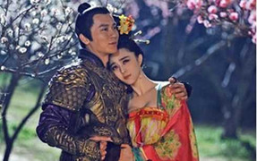 Những đôi uyên ương bén duyên từ màn ảnh