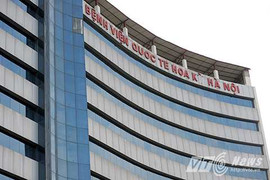 Dự án bệnh viện 50 triệu USD: 18 năm vẫn 'đắp chiếu'