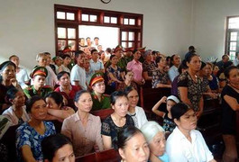 Vụ 'quan tài diễu phố': Một bị cáo nói mình bị ép cung