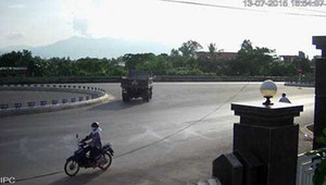 Phát hiện kẻ đổ hóa chất phá QL1A ở Quảng Bình