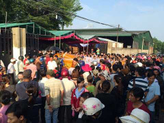 Thảm sát ở Bình Phước: Hàng trăm công nhân mất việc nghẹn ngào chia tay chủ