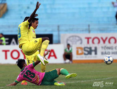 Pha đốt lưới nhà hiếm thấy ở V-League