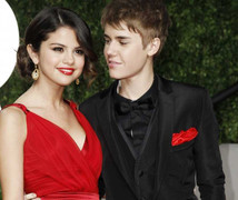 Fan phát cuồng vì bài hát mới của Justin Bieber viết về Selena Gomez