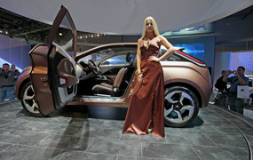 Lada Vesta, mẫu xe huyền thoại hồi sinh với mức giá từ 8.700 USD