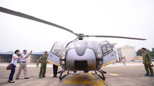 KLF chính thức ra mắt dịch vụ bay du lịch bằng trực thăng EC 130 T2