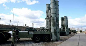 Hệ thống tên lửa hiện đại S-400 của Nga xuất hiện ở Algeria