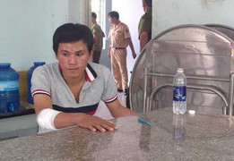 Giằng co bắt cướp, một CSGT có nguy cơ phơi nhiễm HIV