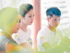 Ngọc Hân, Xuân Bắc trồng cây tại ngã ba Đồng Lộc