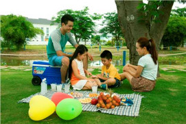 Khang Điền chăm chút tỉ mỉ cho chuỗi nhà Mega