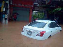 Quảng Ninh chìm trong biển nước