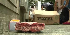 Thịt thối 40 năm tràn lan trên đường phố Trung Quốc