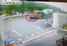 Clip: Trộm ôtô điên cuồng bỏ chạy gặp tai nạn thảm khốc