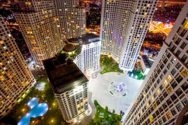 Chiêm ngưỡng 'Uptown' của Hà Nội về đêm