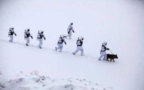 Quân đội Trung Quốc cảnh báo an ninh biên giới